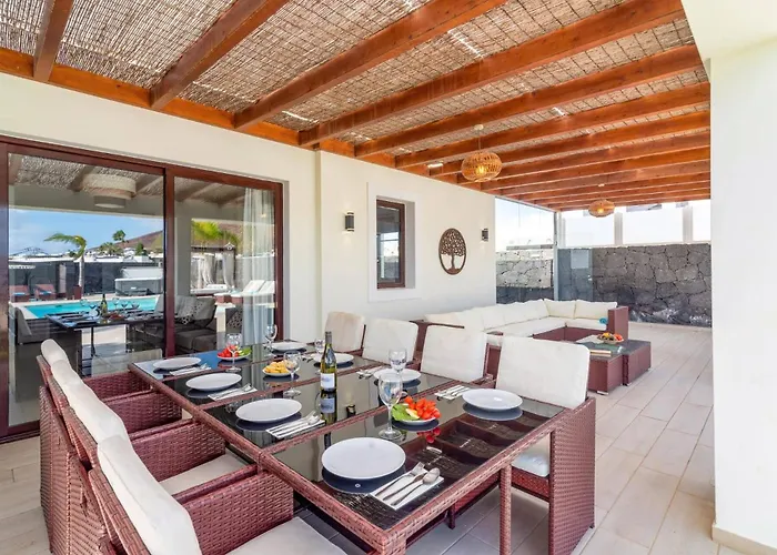 Yanira By * Playa Blanca (Lanzarote)