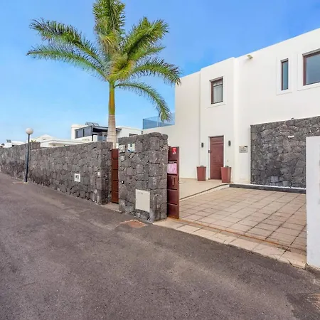 Yanira By Villa Playa Blanca (Lanzarote)