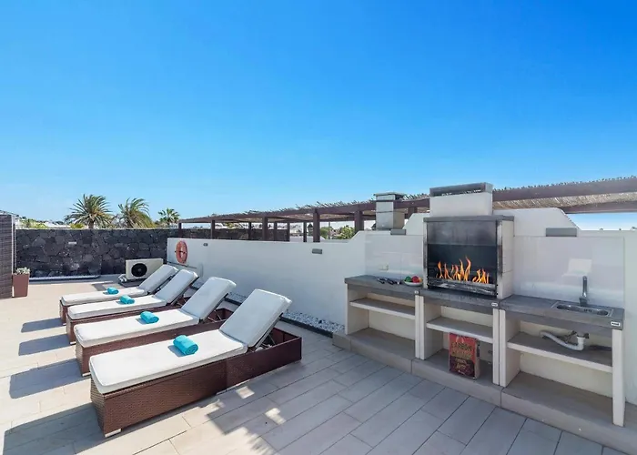 Yanira By פלאיה בלנקה